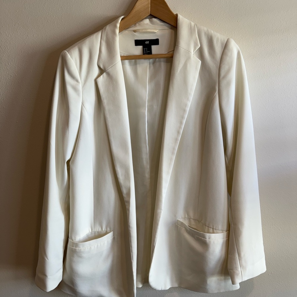 H&M Women's Elegant Cream Blazer